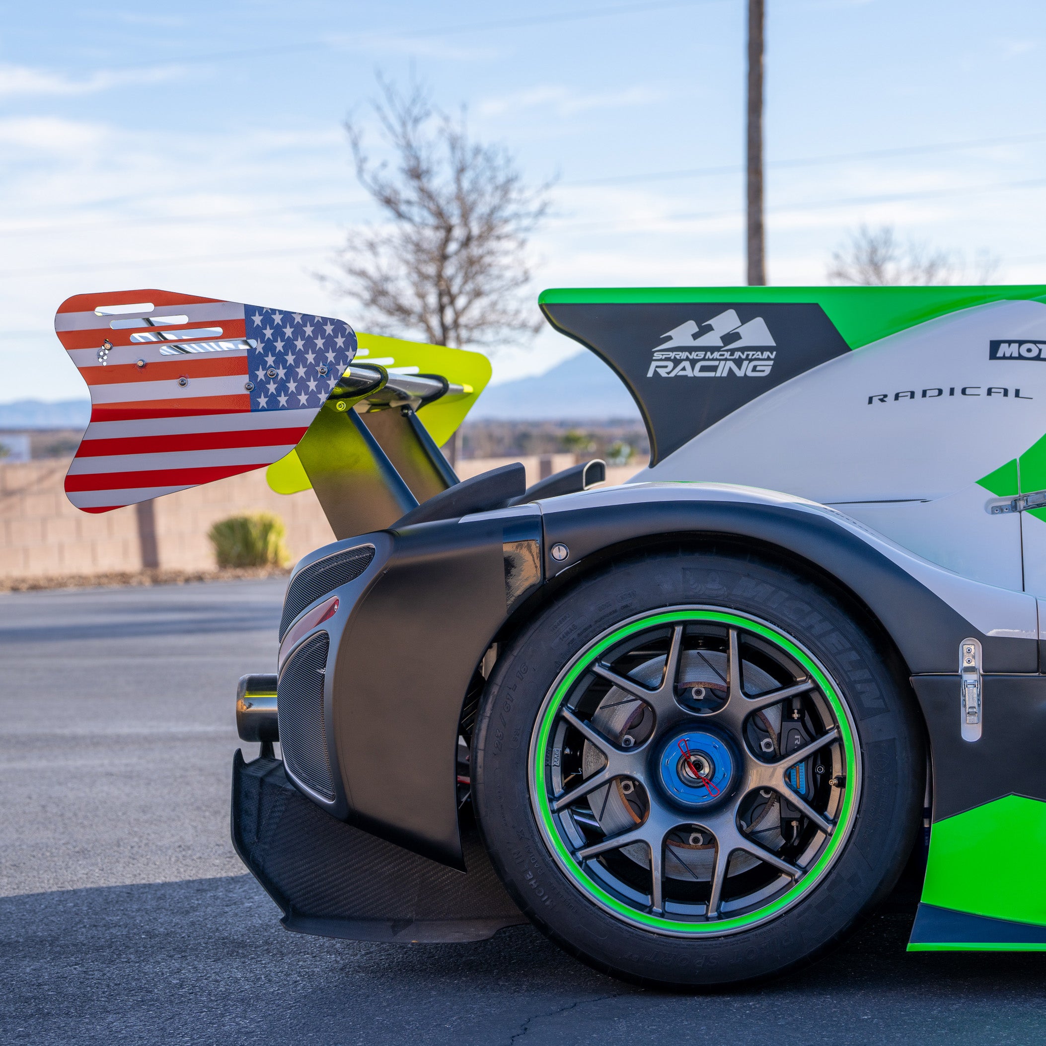 New 2025 Radical SR10XXR – Low Tariff Import,Carbon Spec, Center Seat