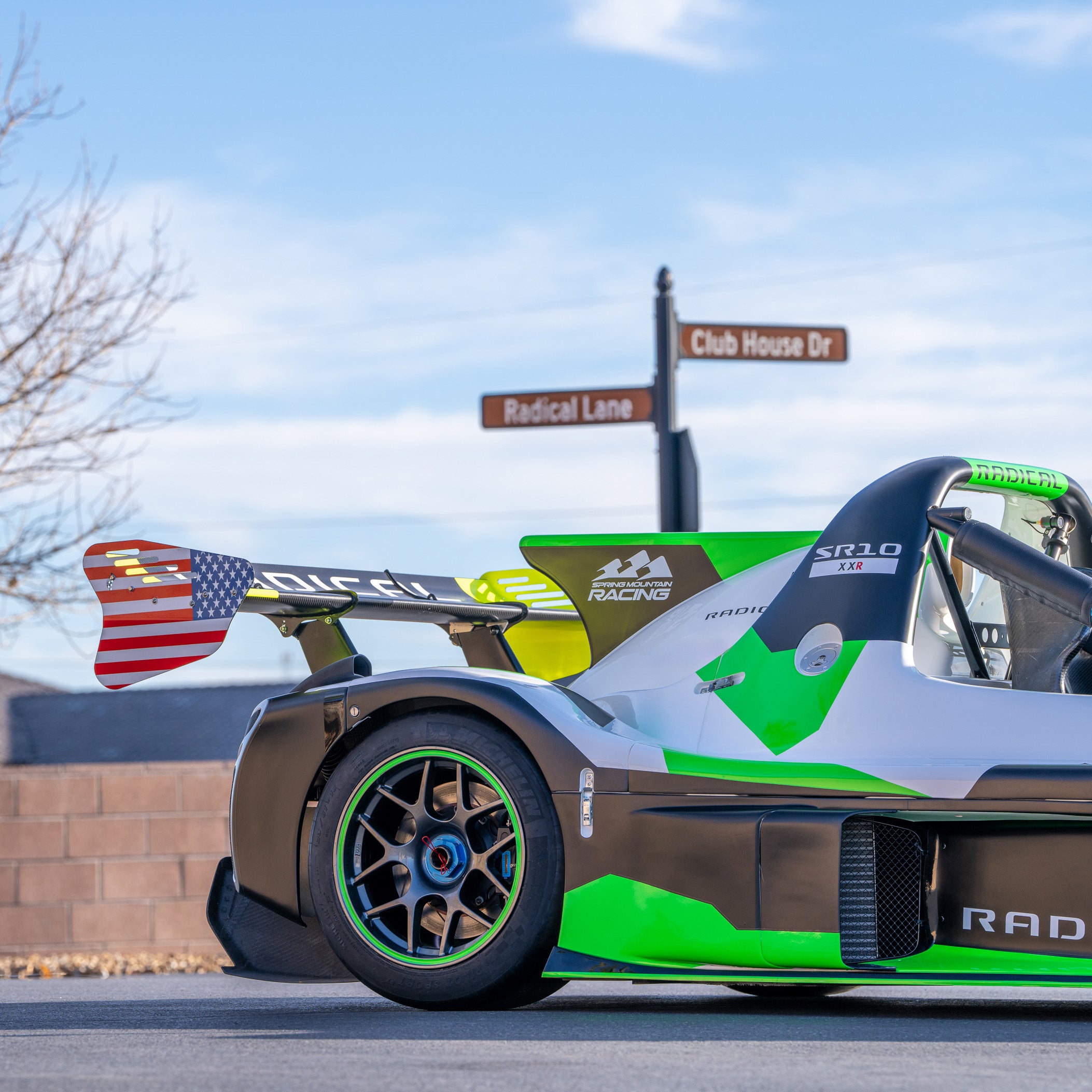 New 2025 Radical SR10XXR – Low Tariff Import,Carbon Spec, Center Seat