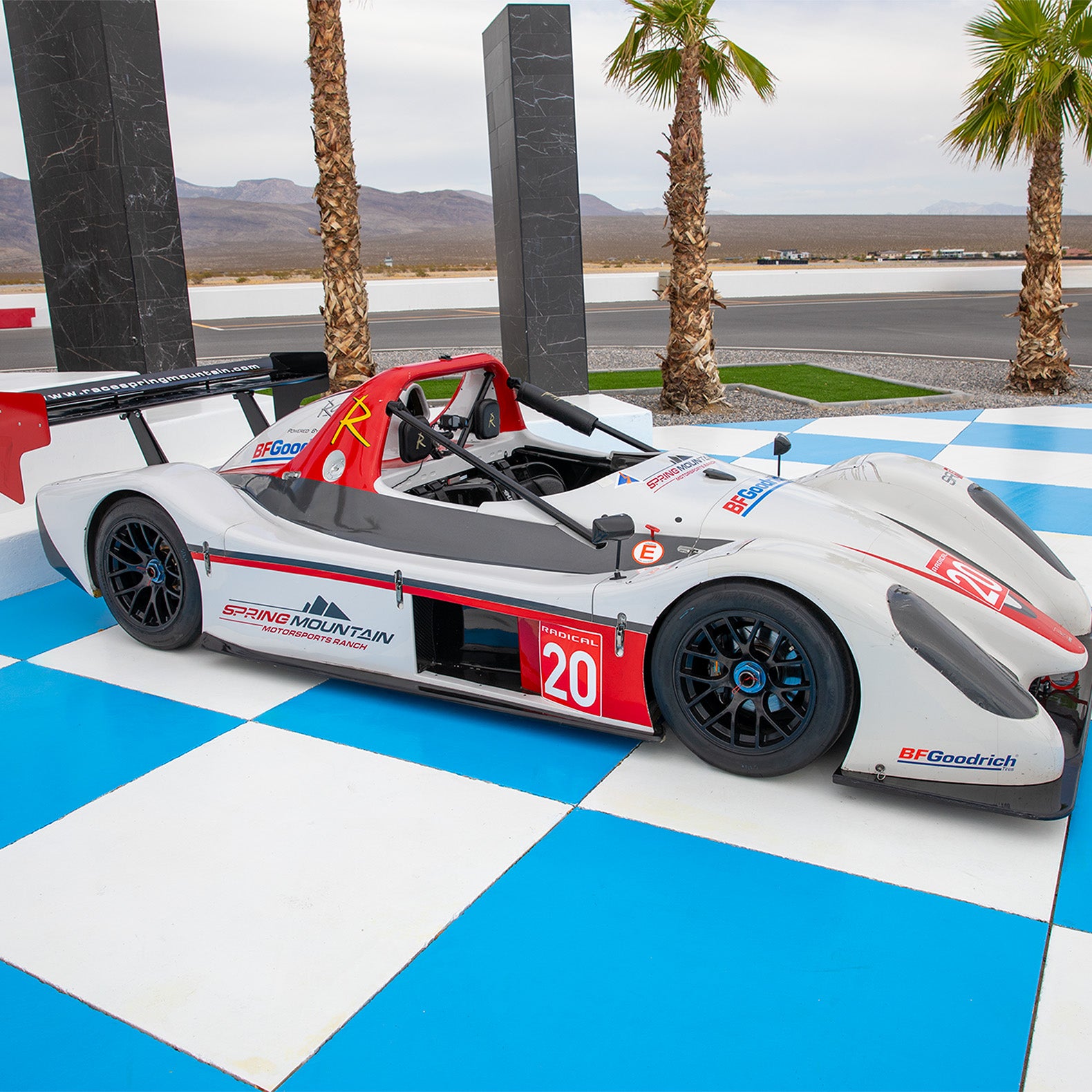 2012 Radical SR3RS Left Hand Drive 1340cc - Spring Mountain Radical Academy Vehicle