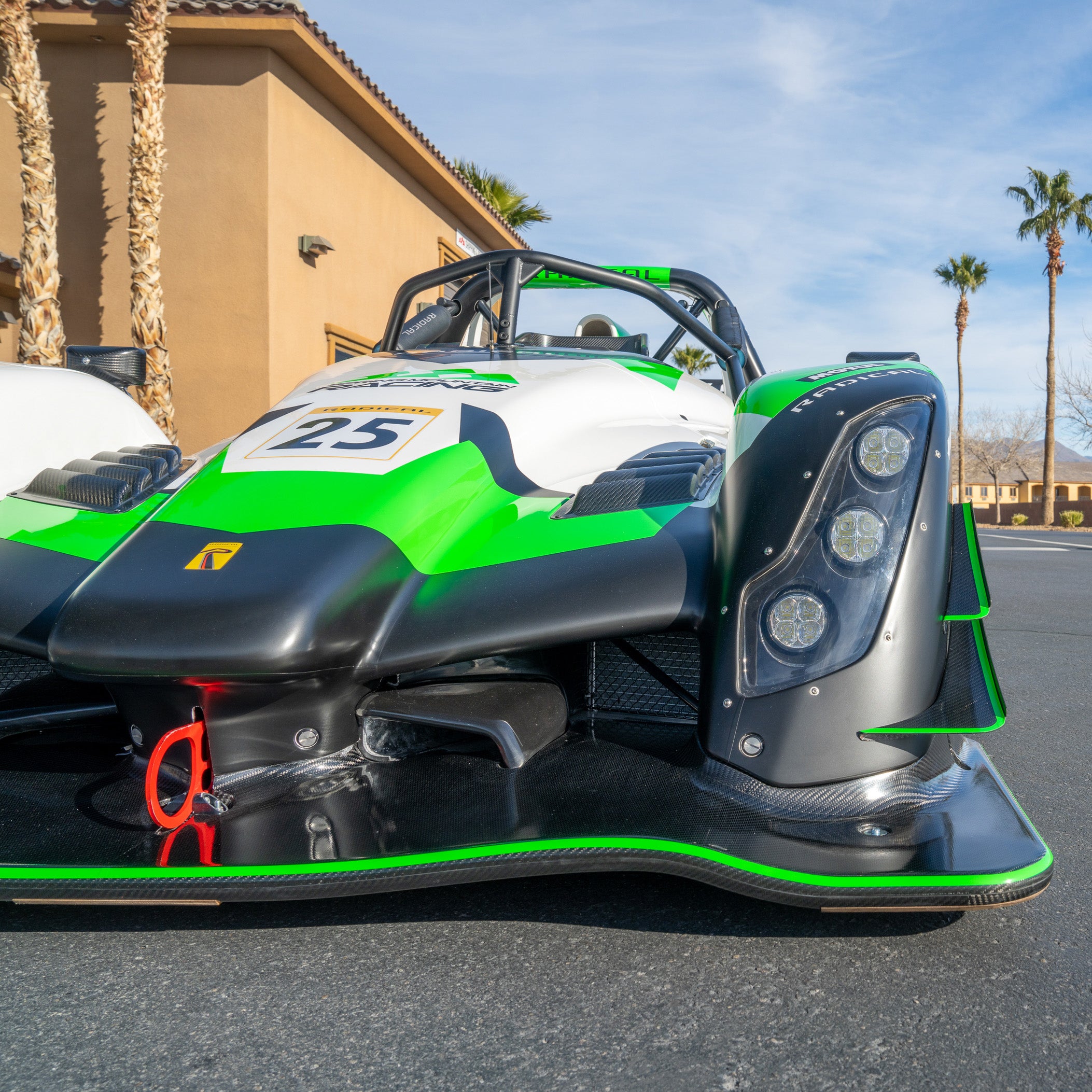 2025 Radical SR10XXR - Center Seat - Carbon Seat