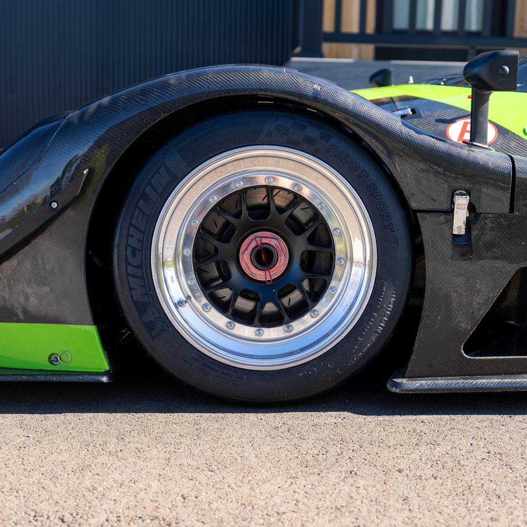 2006 Radical SR8 2.6L V8 Two Seat Rare Carbon Fiber Bodywork