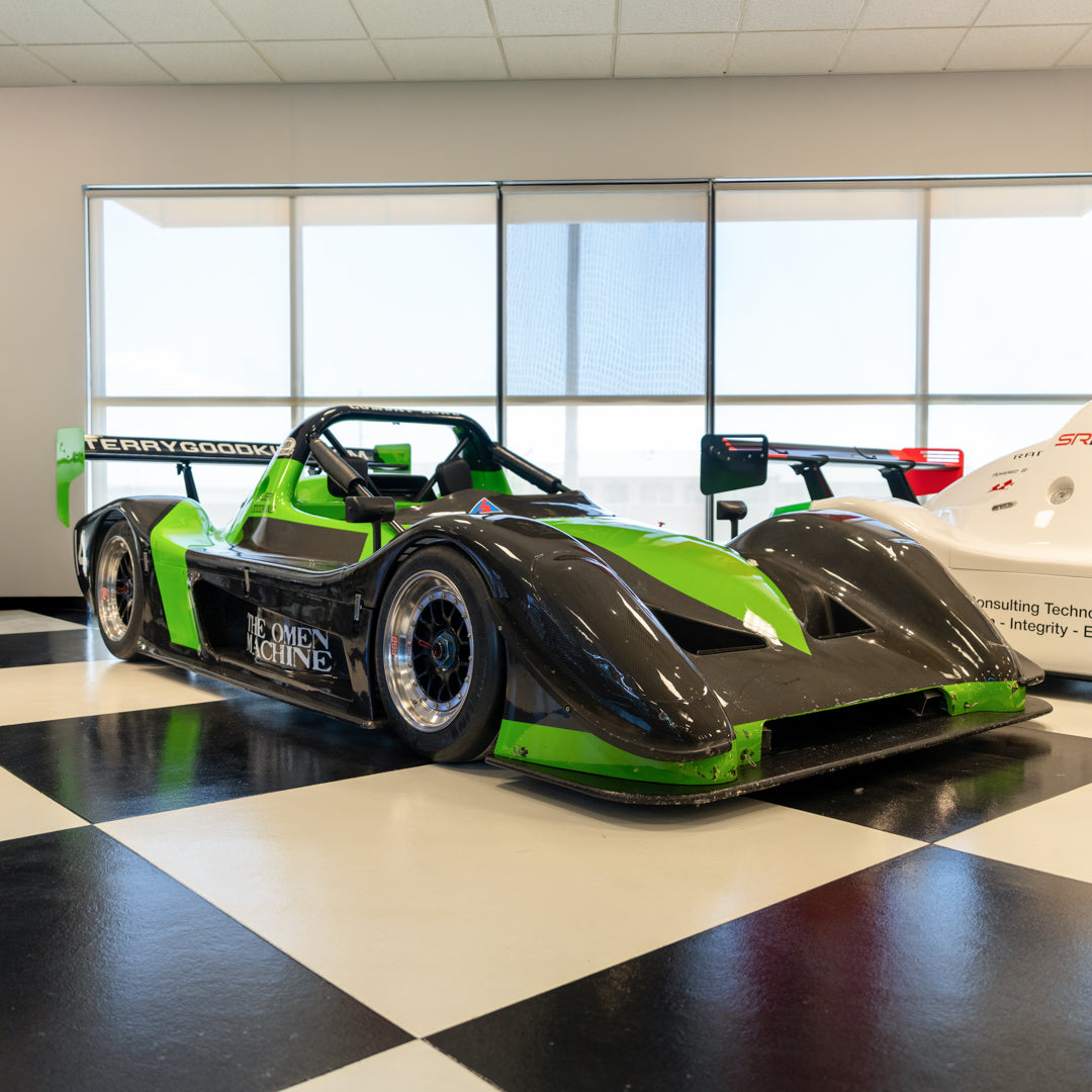 2006 Radical SR8 2.6L V8 Two Seat Rare Carbon Fiber Bodywork