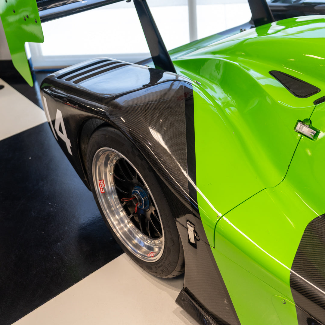 2006 Radical SR8 2.6L V8 Two Seat Rare Carbon Fiber Bodywork